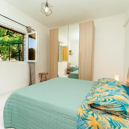 3bdr Apartment- Stunning Sea View , Pet Friendly, 8 Apartmán