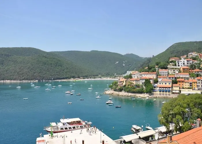 3bdr Apartment- Stunning Sea View , Pet Friendly, 8 Appartamento *