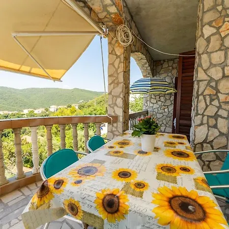 3bdr Apartment- Stunning Sea View , Pet Friendly, 8 Апартаменты Рабац