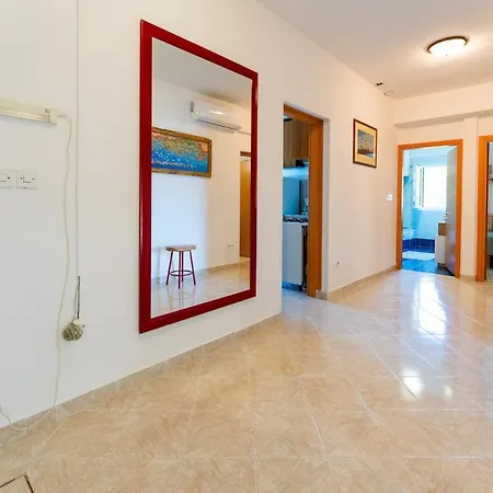 3bdr Apartment- Stunning Sea View , Pet Friendly, 8 Appartamento *