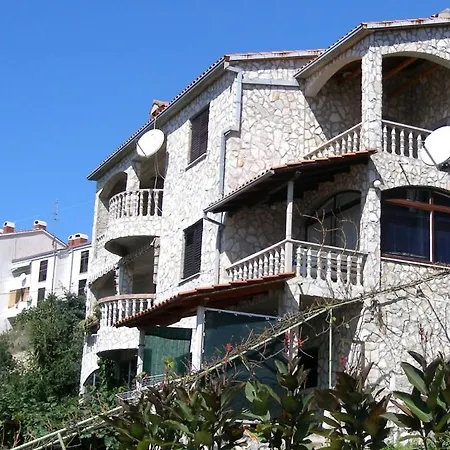 Appartamento 3bdr Apartment- Stunning Sea View , Pet Friendly, 8 *