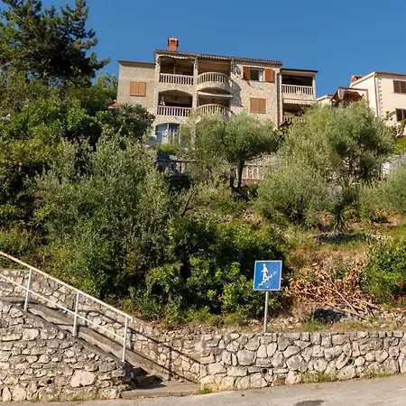 3bdr Apartment- Stunning Sea View , Pet Friendly, 8 Appartamento *