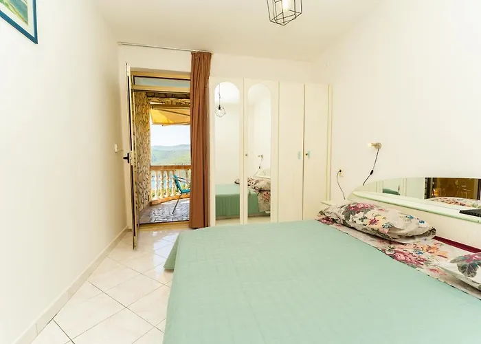 3bdr Apartment- Stunning Sea View , Pet Friendly, 8 Апартаменты *